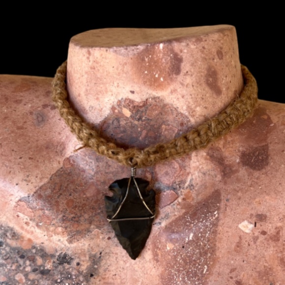 Hand Crafted Jewelry - Raw Arrow Head Pendant Necklace